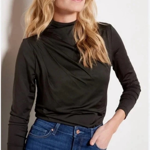 EVEREVE ASHLIN DRAPED TOP. SIZE LARGE. BLACK. - Picture 1 of 10